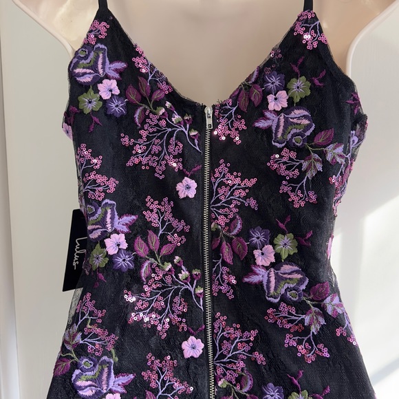 Purple Embroidered Bodycon Midi Dress - Picture 6 of 8